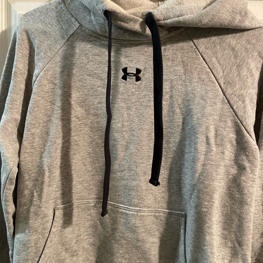 Under Armour Heather Gray Men's Sweater